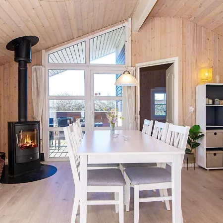 6 Person Holiday In Hemmet Vakantiehuis