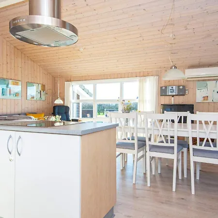 6 Person Holiday In Hemmet