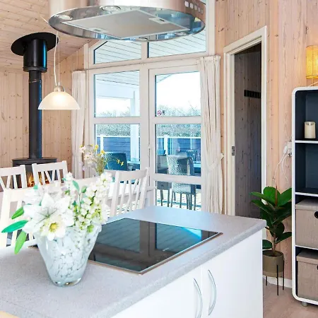 6 Person Holiday In Hemmet Vakantiehuis